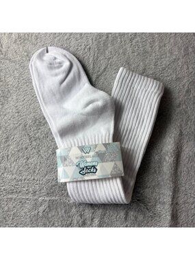 Winterlace Socks Womens Size 9-11 White Shoe Size 5-10 New Polyester Blend